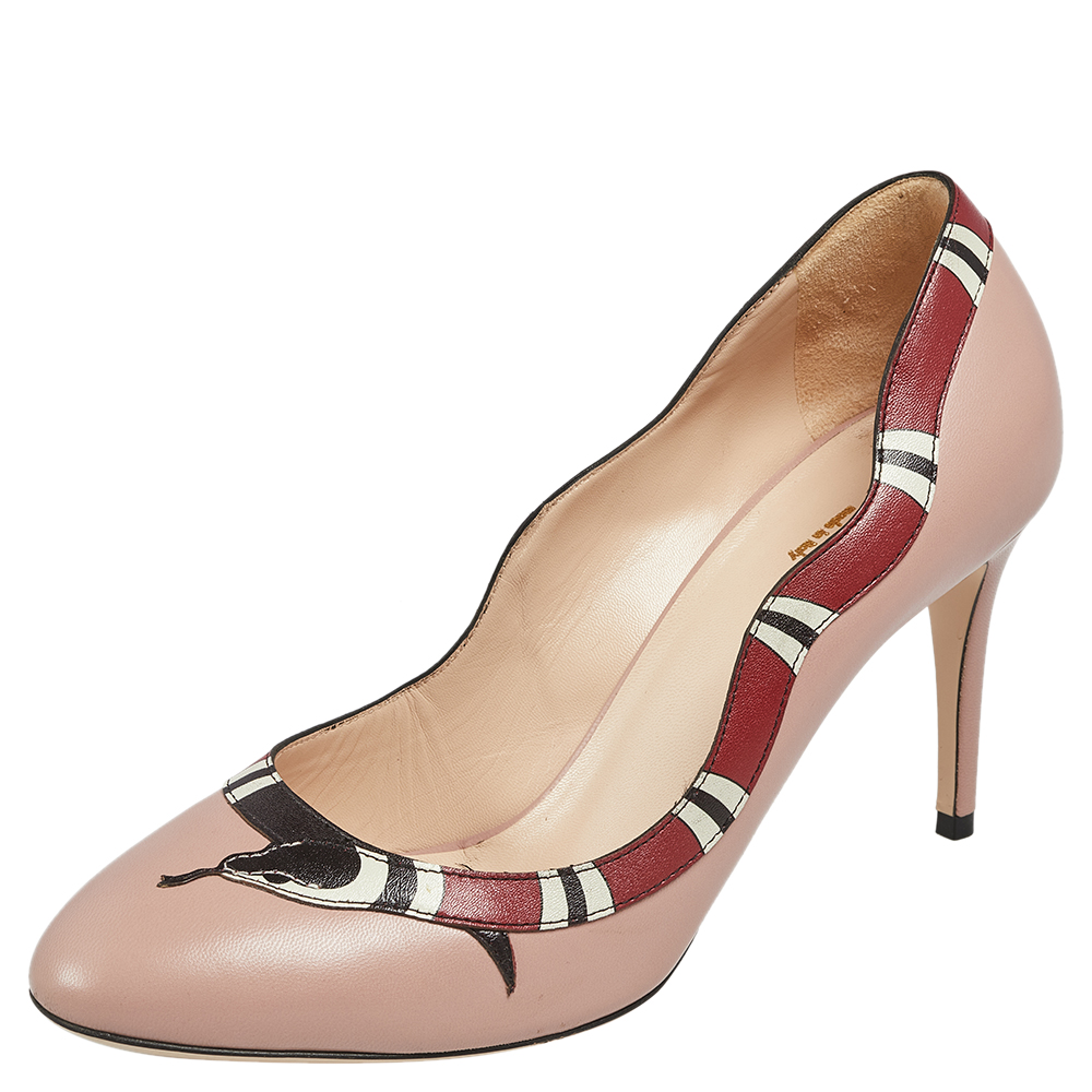 luxury-women-gucci-used-shoes-p552270-007-1 Gucci Beige/Red Leather Yoko Snake Pumps Size 37