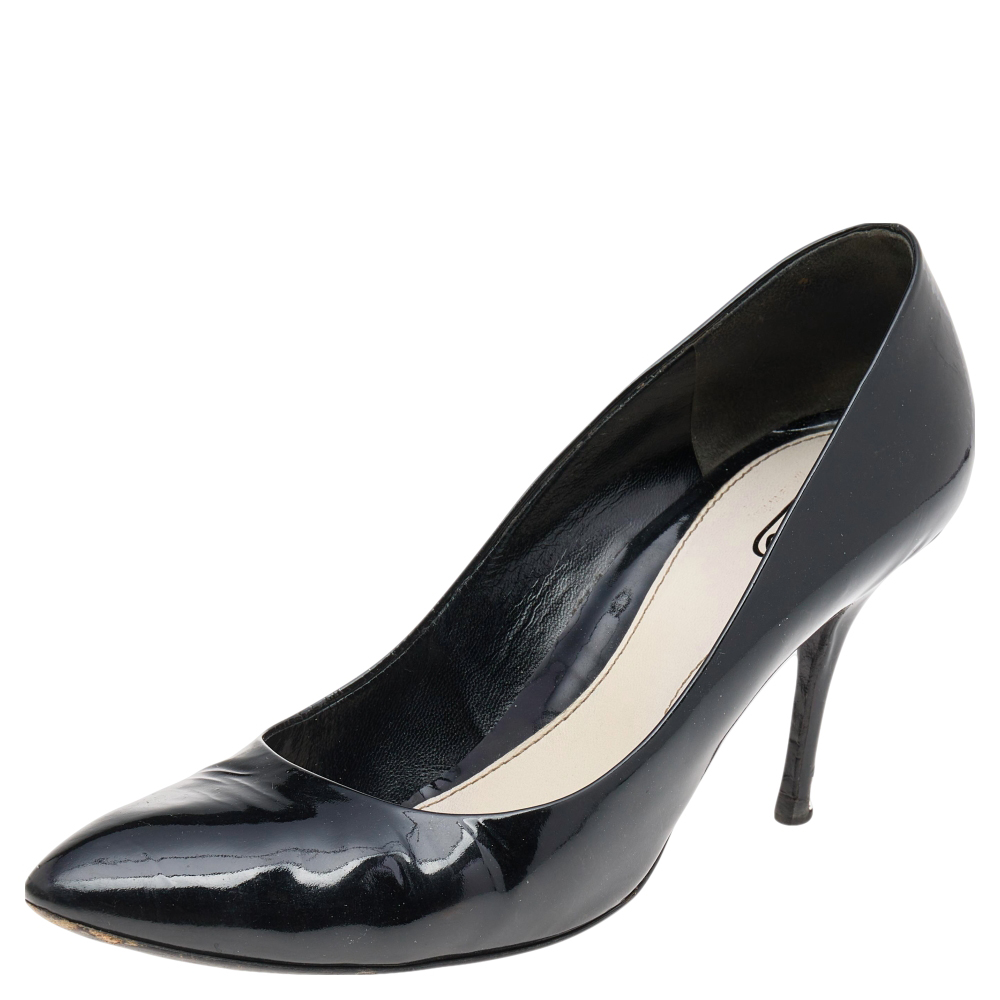 luxury-women-gucci-used-shoes-p563813-006-2 Gucci Black Patent Leather Pumps Size 40