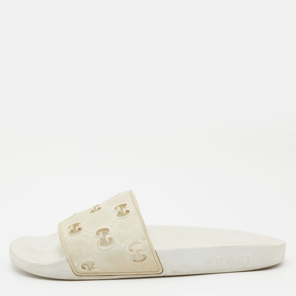 luxury-women-gucci-used-shoes-p813324-001 Gucci White GG Laser Cut Rubber Slides Size 38