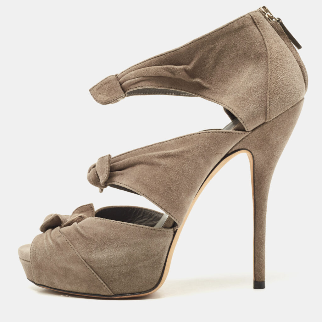luxury-women-gucci-used-shoes-p834476-004 Gucci Grey Suede Bow Ankle Strap Sandals Size 38
