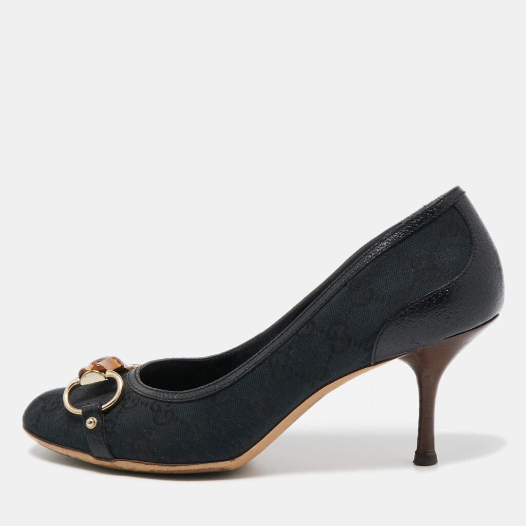 luxury-women-gucci-used-shoes-p901194-001 Gucci Navy Blue Canvas Bambo Horsebit Pumps Size 39
