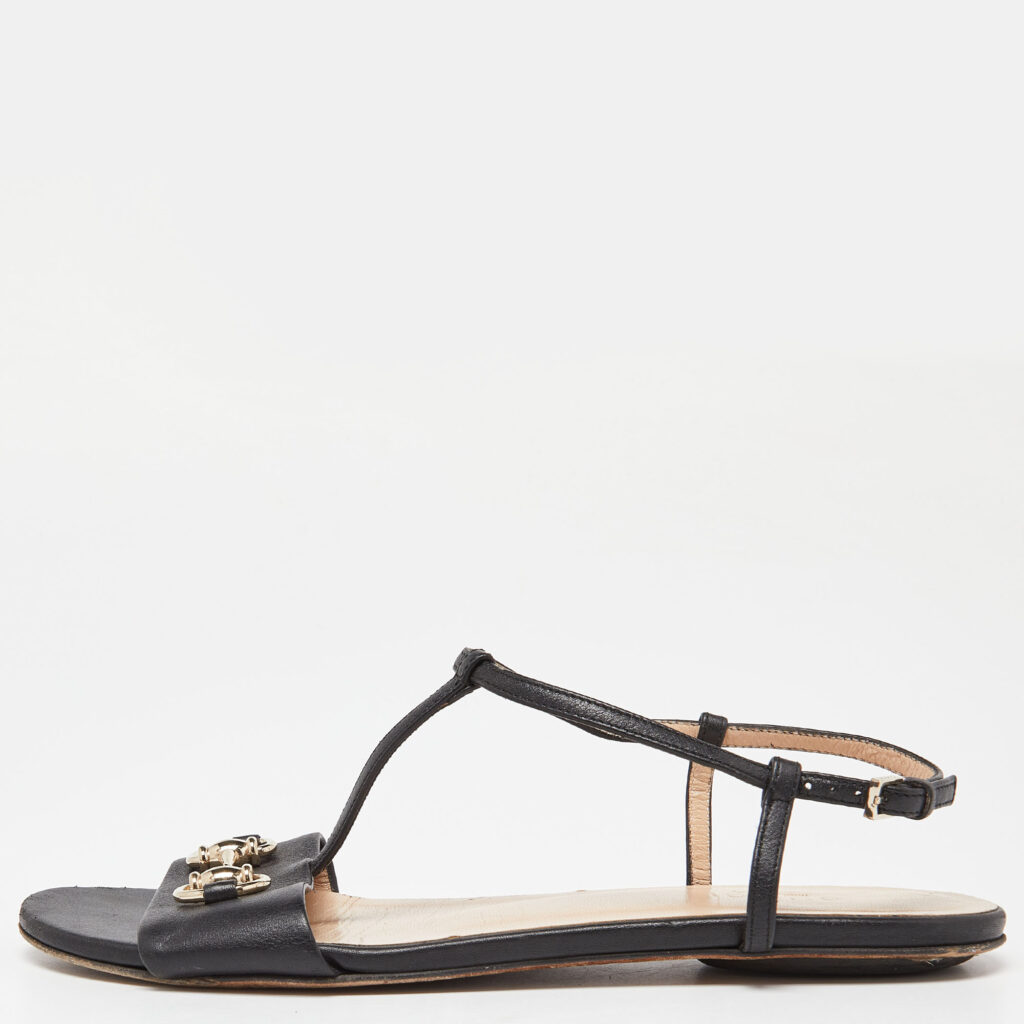 luxury-women-gucci-used-shoes-p904067-009 Gucci Black Leather Horsebit T-Strap Flat Sandals Size 36