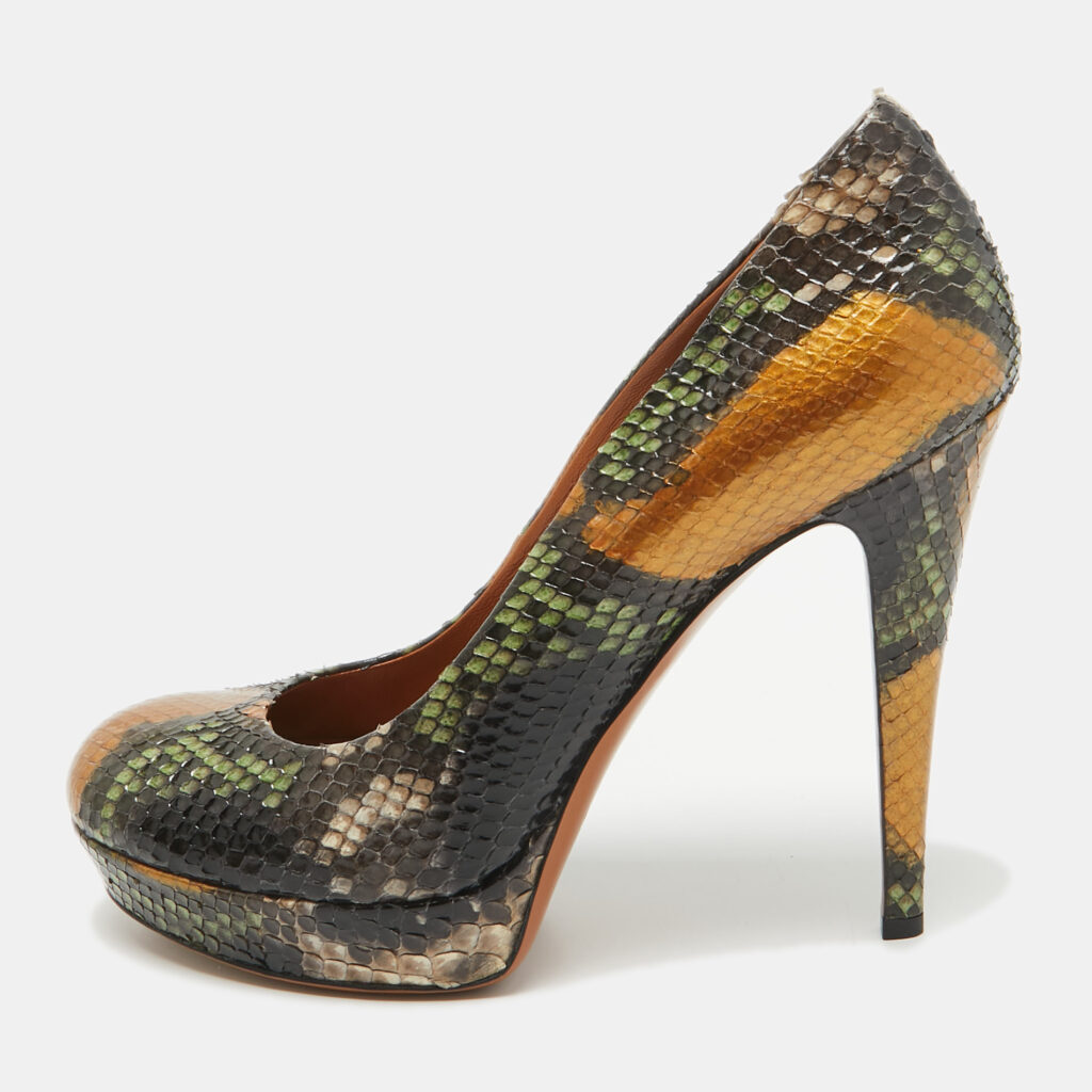luxury-women-gucci-used-shoes-p999950-001 Gucci Multicolor Python Betty Platform Pumps Size 38