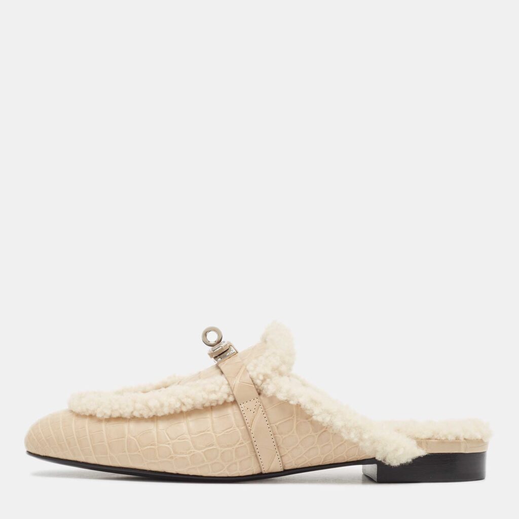 luxury-women-hermes-new-shoes-p1068612-003 Hermes Beige Alligator Mississippiensis and Shearling Oz Flat Mules Size 38