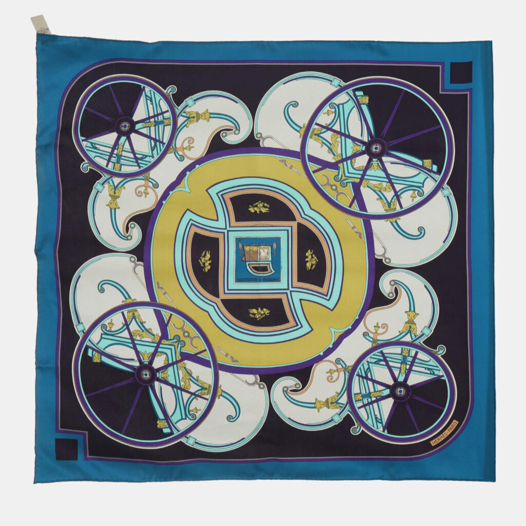 luxury-women-hermes-used-accessories-p1074384-001 Hermes Washington's Carriage Scarf
