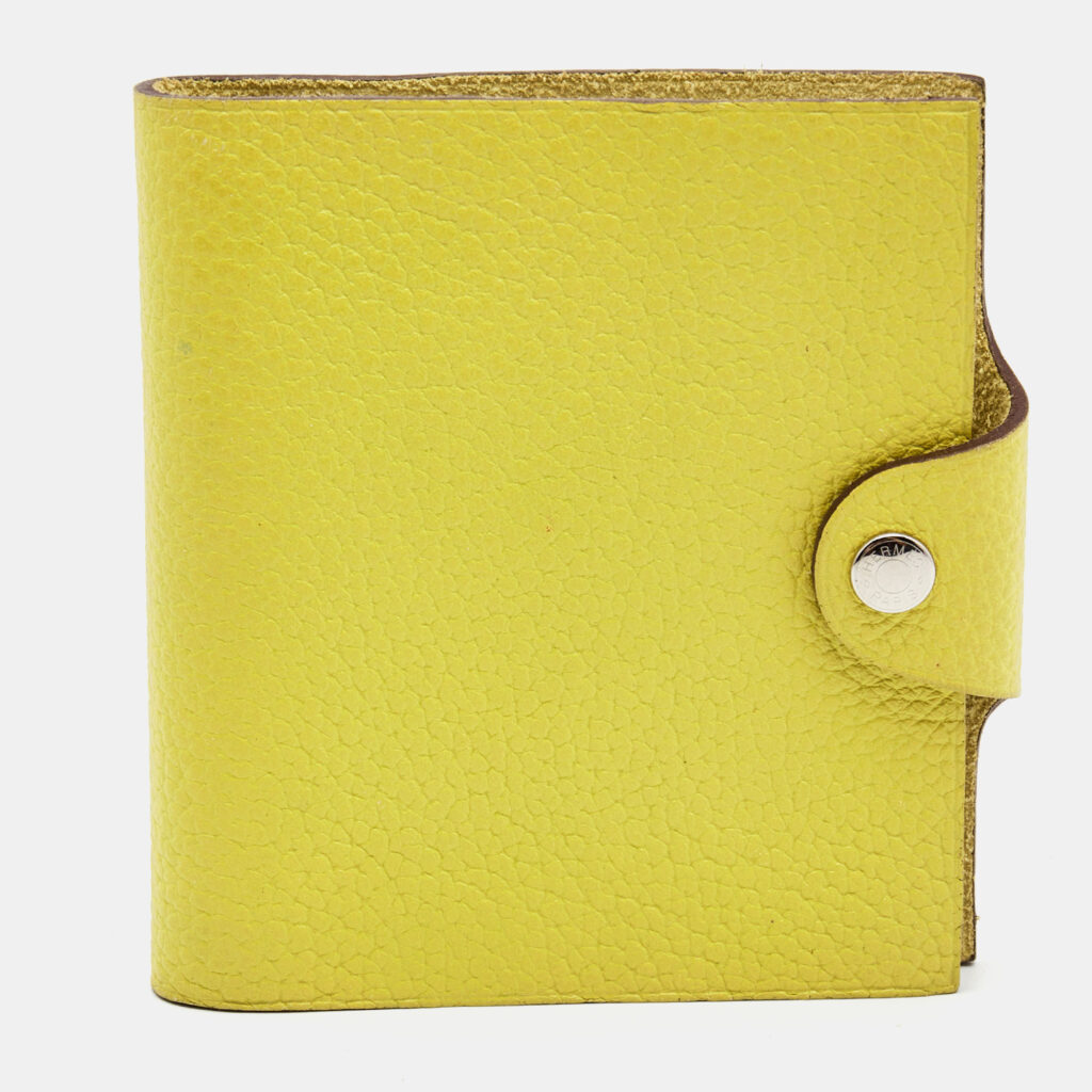 luxury-women-hermes-used-accessories-p858411-004 Hermes Kiwi Togo Leather Ulysse Mini Notebook