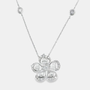 14K White Gold Lucky Floral Diamond Pendant Necklace (0.40ctw)