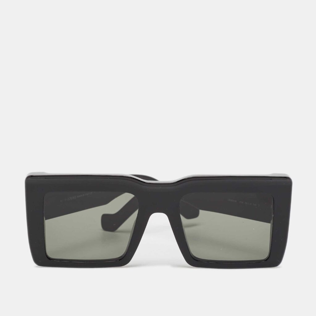 luxury-women-loewe-used-accessories-p1077301-001 Loewe Black LW40018I Square Sunglasses