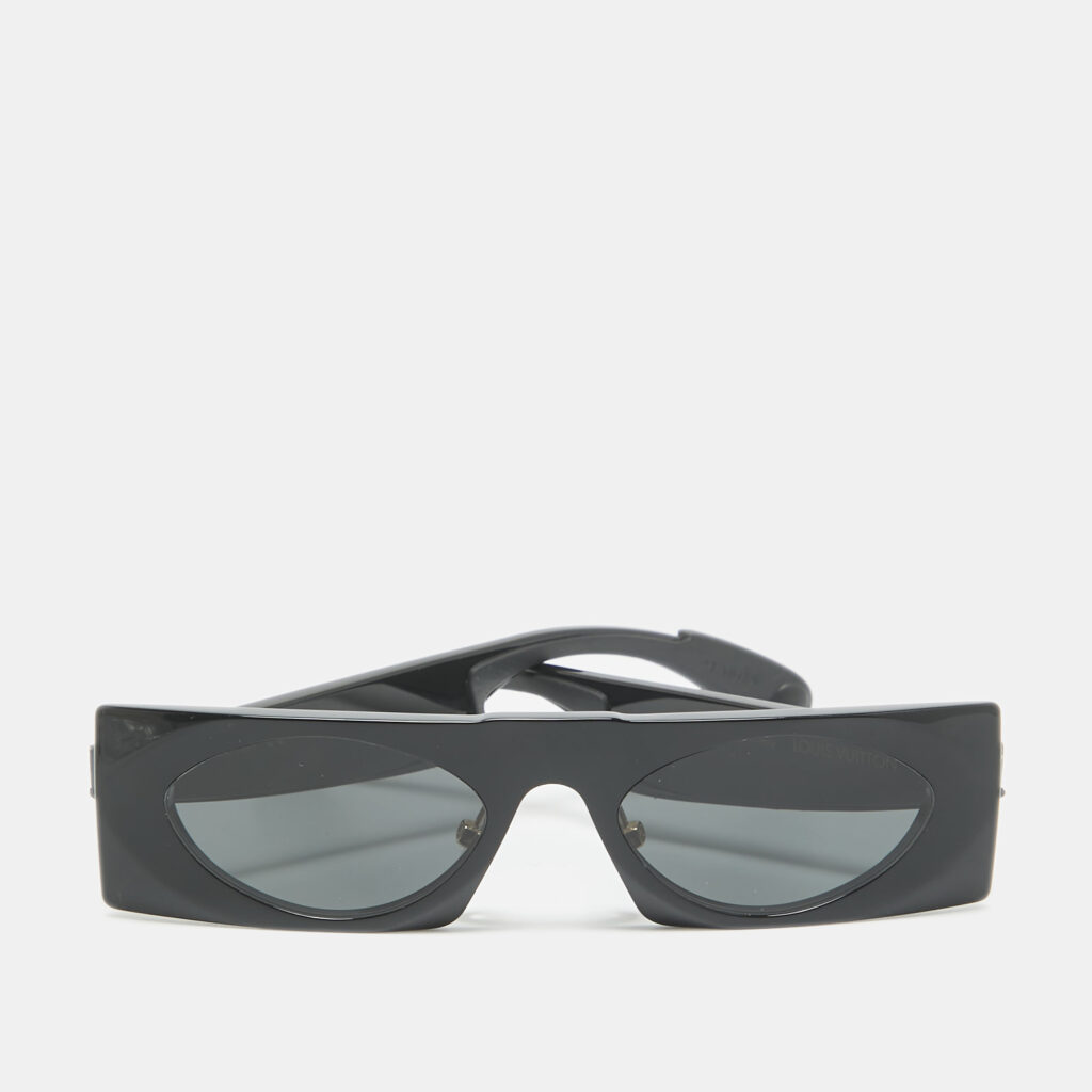 luxury-women-louis-vuitton-used-accessories-p1073553-001 Louis Vuitton Black Z1253U TV Square Sunglasses