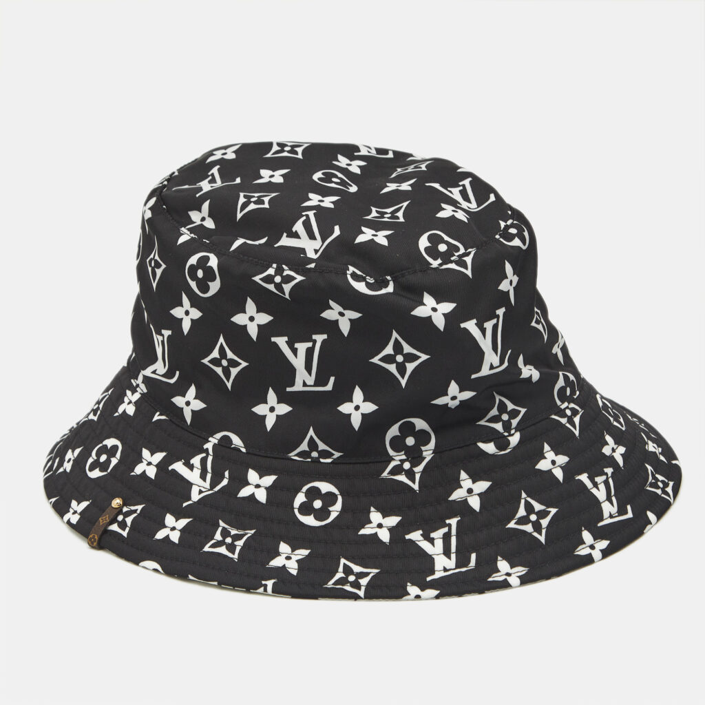 luxury-women-louis-vuitton-used-accessories-p1158566-002 Louis Vuitton Black/White Monogram Synthetic Bucket Hat M
