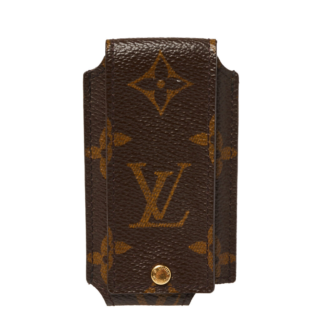 luxury-women-louis-vuitton-used-accessories-p421168-001 Louis Vuitton Monogram Canvas iPod Nano Case