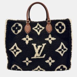 Chanel Blue Velour Leather Boy Matelasse Chain Shoulder Bag