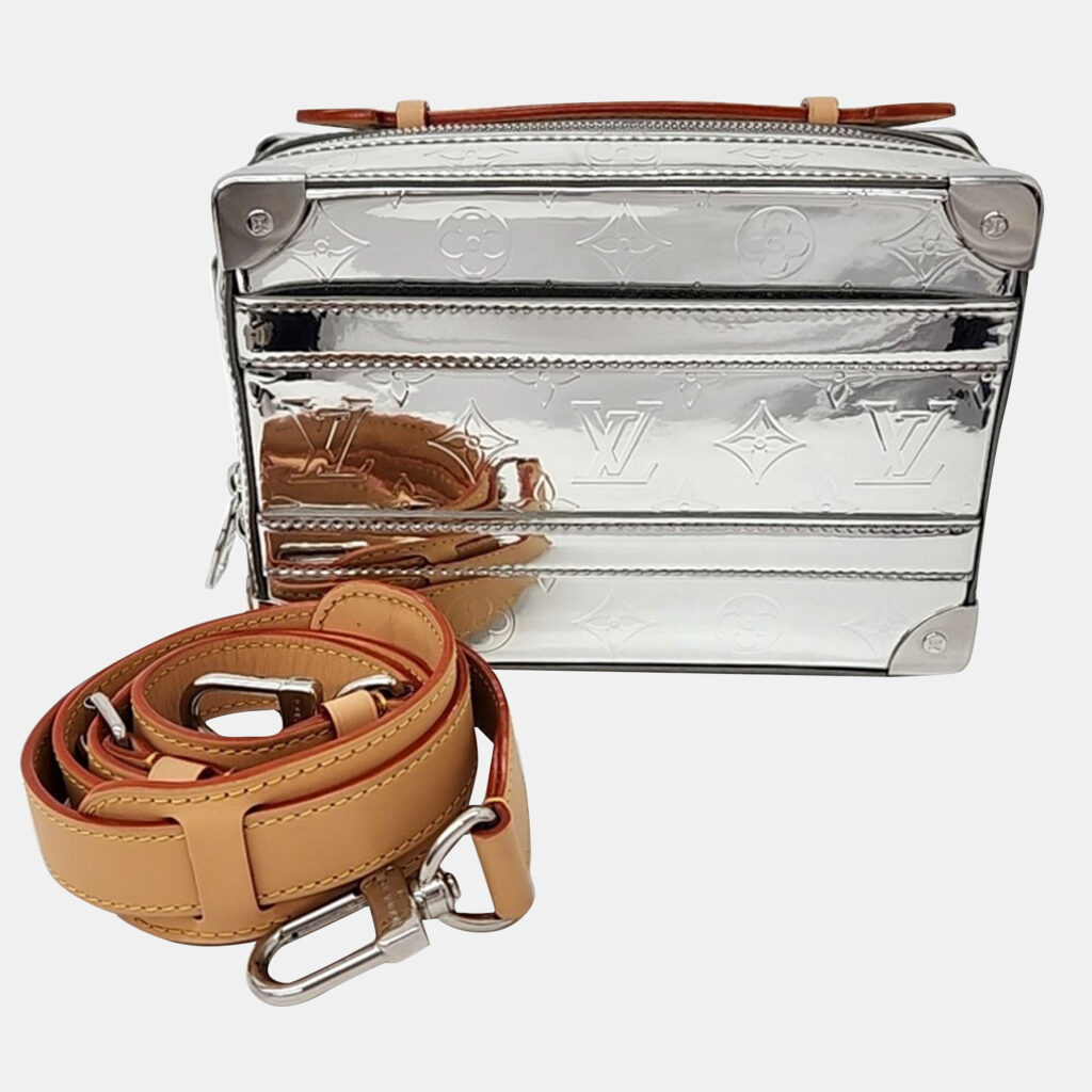 luxury-women-louis-vuitton-used-handbags-p1117922-002 Louis Vuitton Silver Leather Mirror Handle Trunk