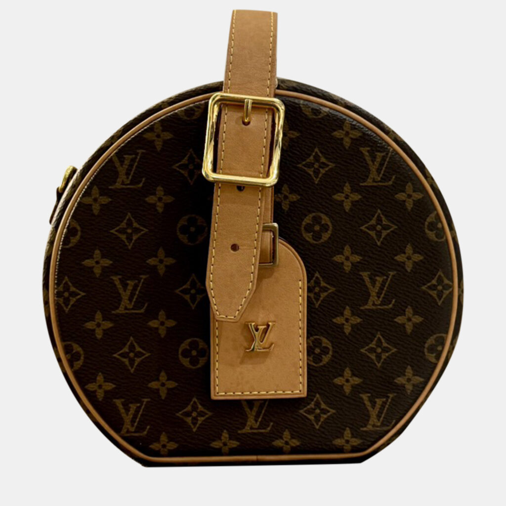 luxury-women-louis-vuitton-used-handbags-p1143426-001 Louis Vuitton Monogram Round Coin Purse with Strap
