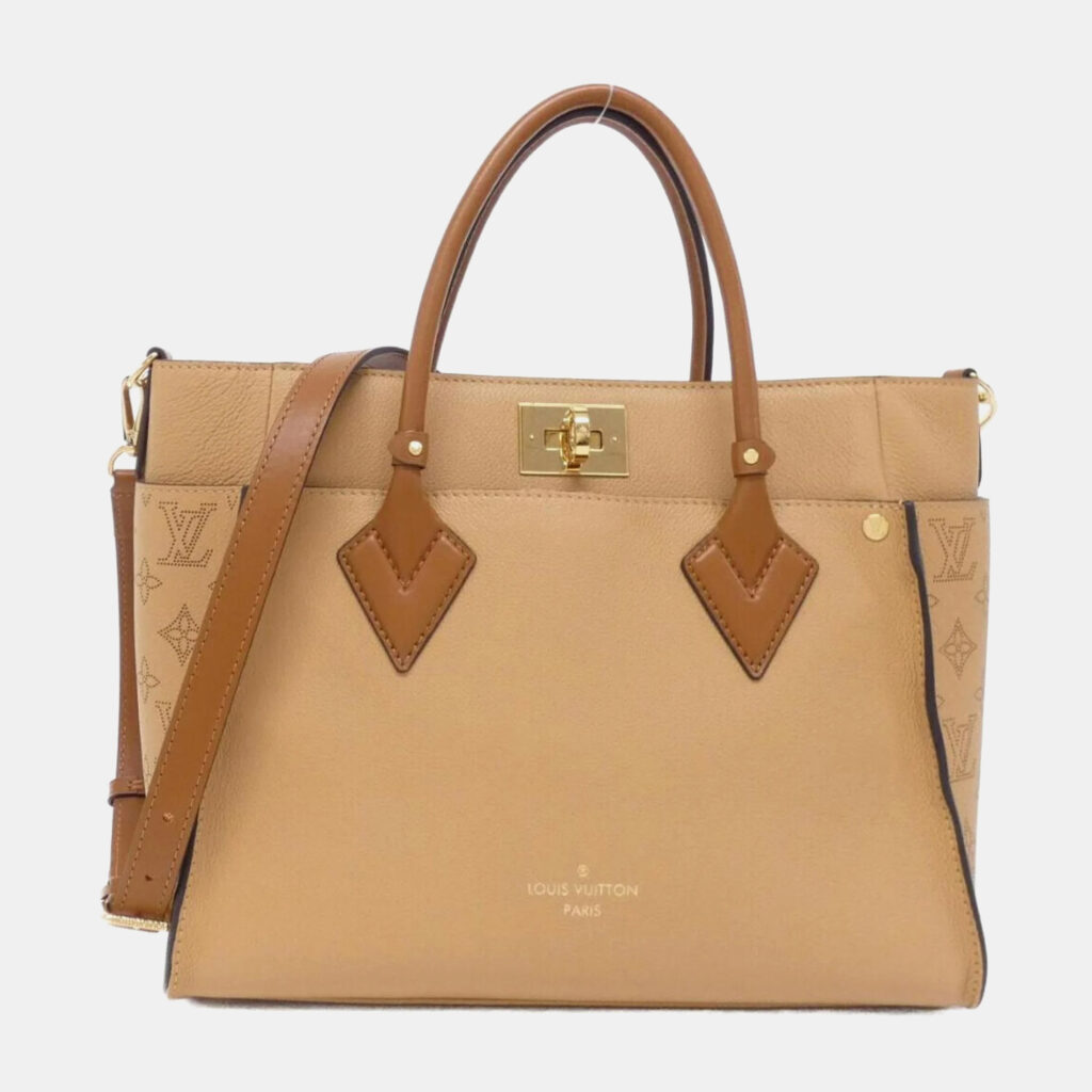 luxury-women-louis-vuitton-used-handbags-p1150680-004 Louis Vuitton Leather Mahina On My Side MM Handbag