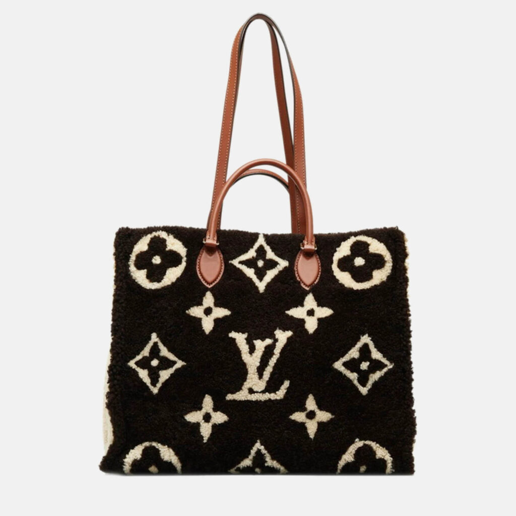 luxury-women-louis-vuitton-used-handbags-p1170002-006 Louis Vuitton OnTheGo GM Beige/Black Leather Monogram Teddy Tote Bag