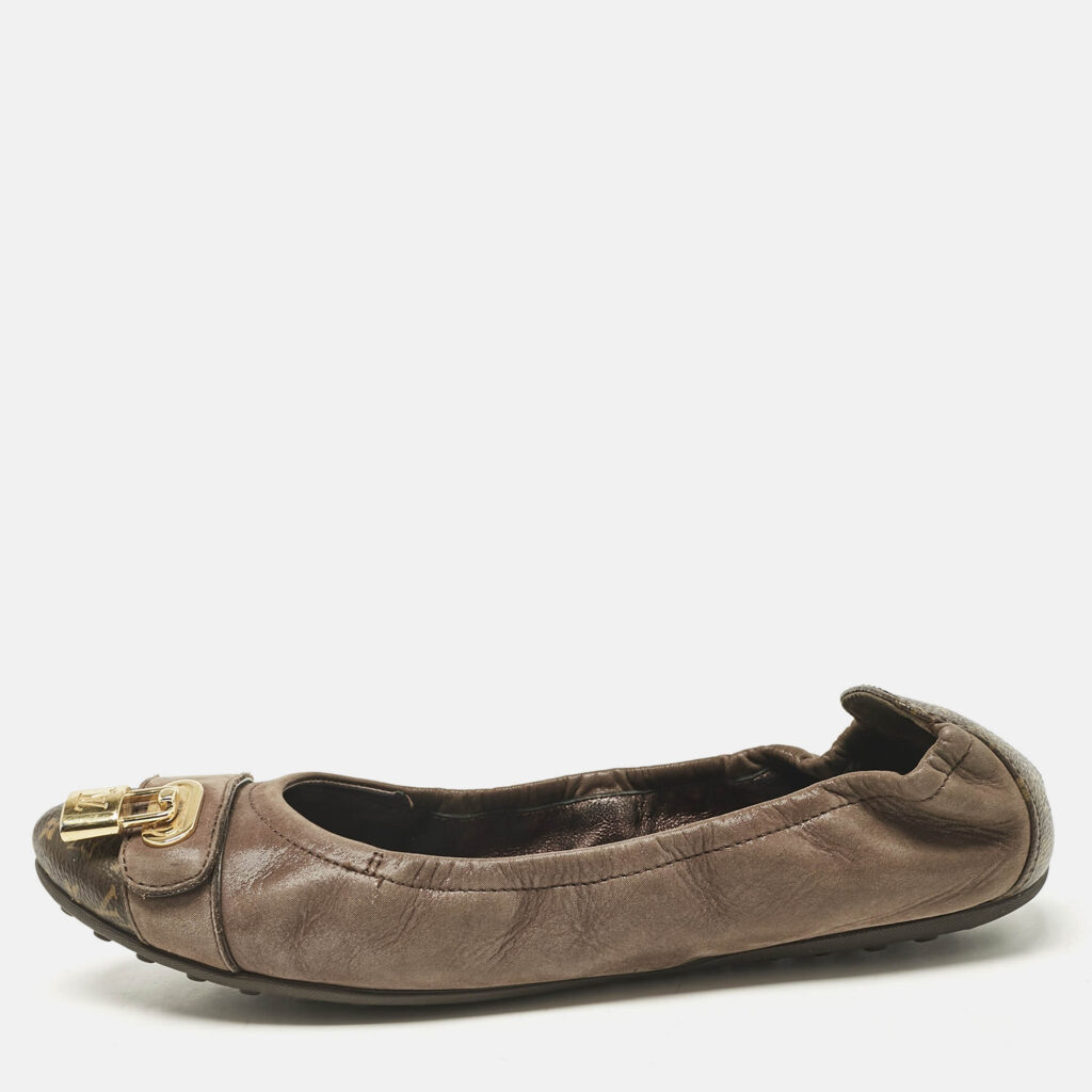 luxury-women-louis-vuitton-used-shoes-p1121002-010 Louis Vuitton Brown Nubuck and Monogram Canvas Lucky Ballet Flats Size 38