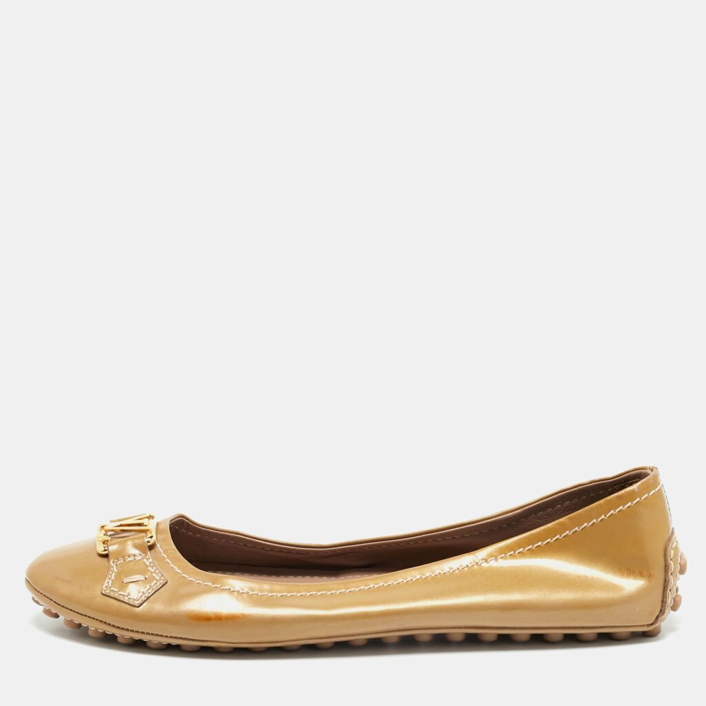 luxury-women-louis-vuitton-used-shoes-p1166496-009 Louis Vuitton Beige Patent Leather Oxford Ballet Flats Size 39