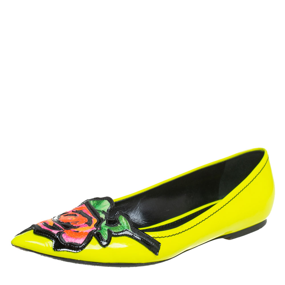 luxury-women-louis-vuitton-used-shoes-p405245-001 Louis Vuitton Yellow Leather Flower Embellished Pointed Ballet Flats Size 36.5