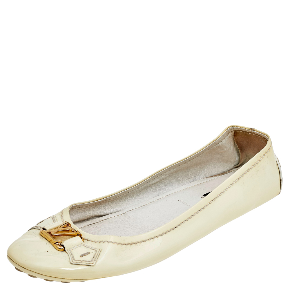 luxury-women-louis-vuitton-used-shoes-p558411-005-2 Louis Vuitton Cream Patent Leather Oxford Ballet Flats Size 39.5