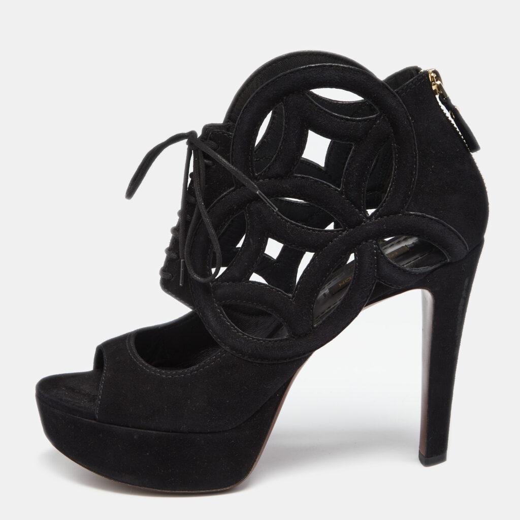 luxury-women-louis-vuitton-used-shoes-p647278-001-2 Louis Vuitton Black Suede Cutout Monogram Lace Up Platform Sandals Size 37.5