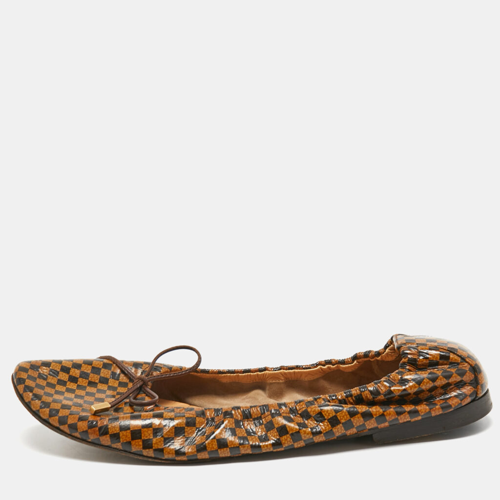 luxury-women-louis-vuitton-used-shoes-p837412-003 Louis Vuitton Brown Coated Canvas, Ballet Flats Size 37