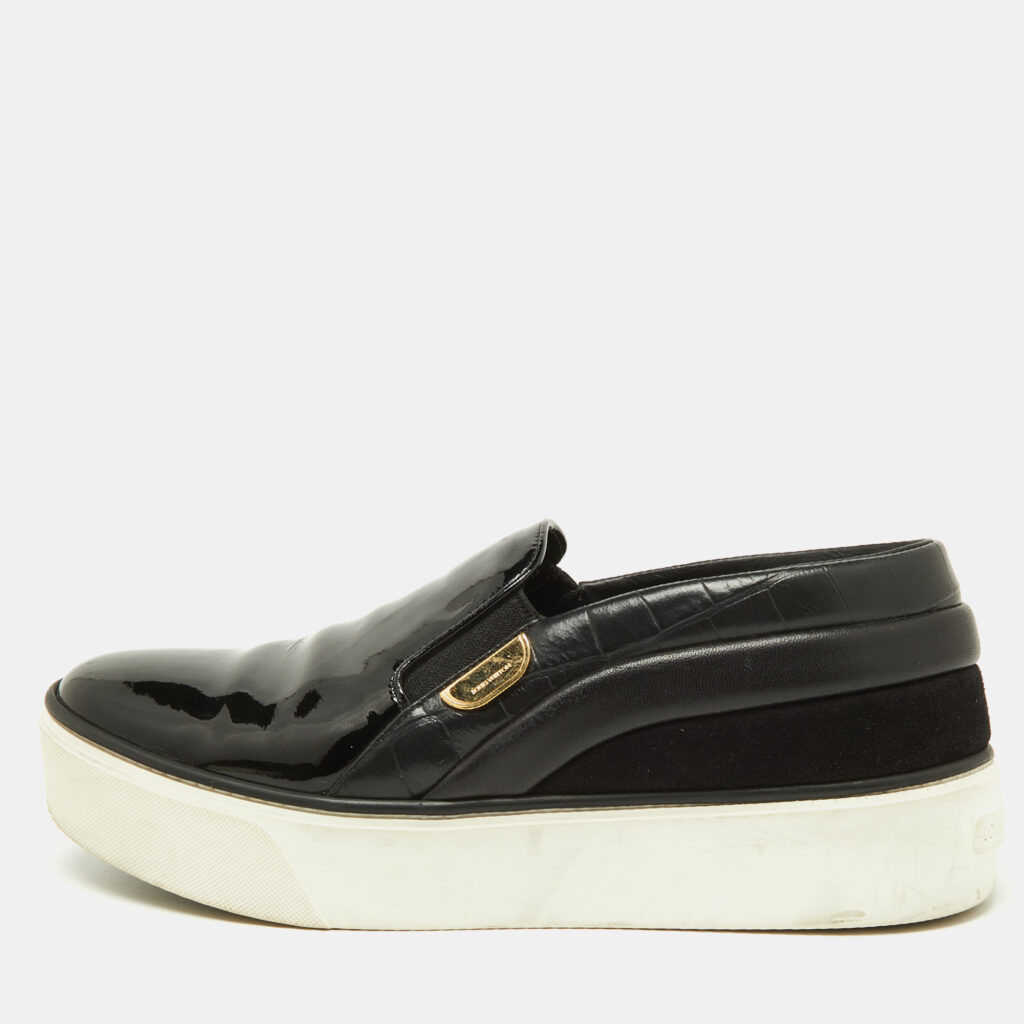 luxury-women-louis-vuitton-used-shoes-p930693-003 Louis Vuitton Black Patent and Leather Catwalk Sneakers Size 38.5