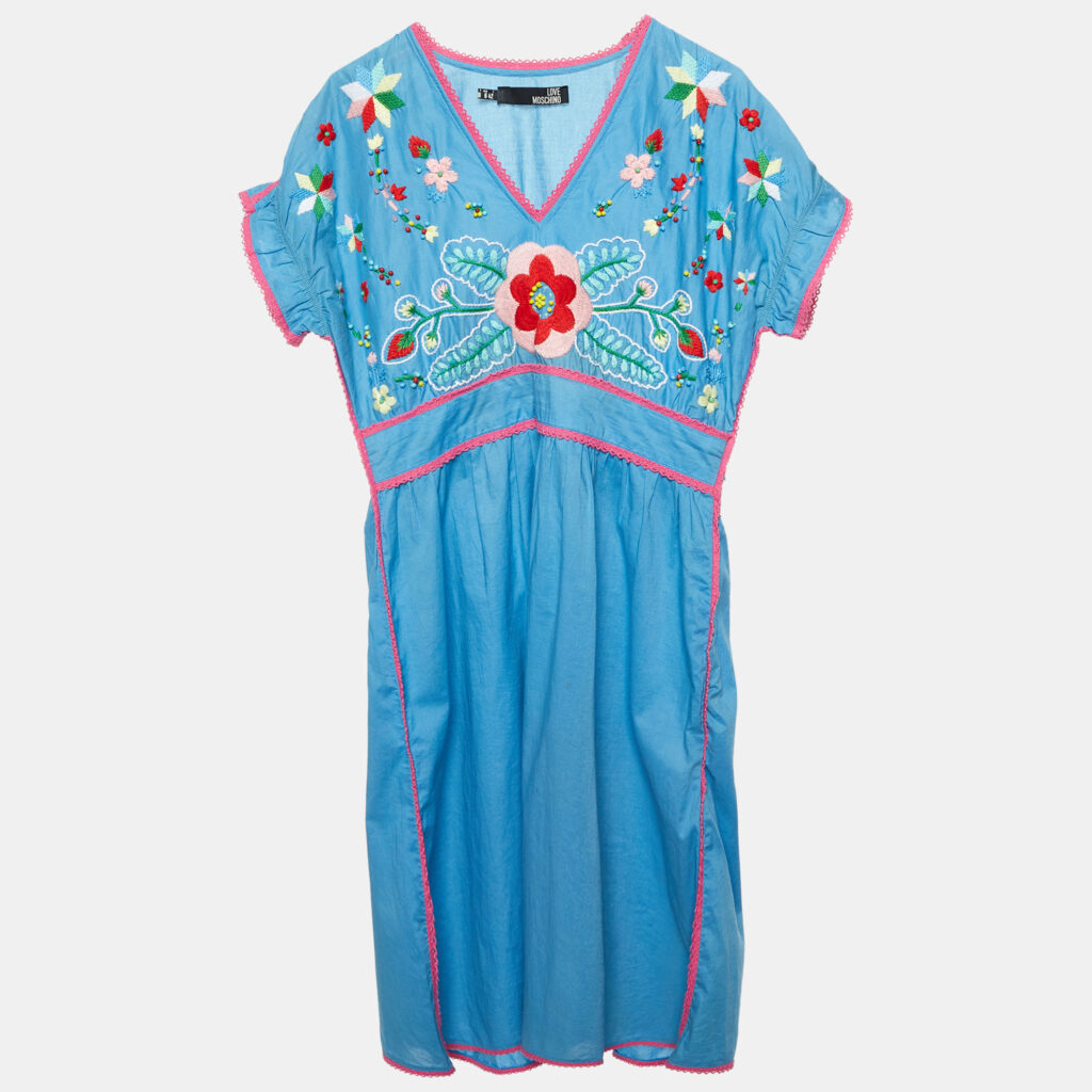 luxury-women-love-moschino-used-clothes-p1081658-004 Love Moschino Blue Floral Embroidered Cotton V-Neck Dress M