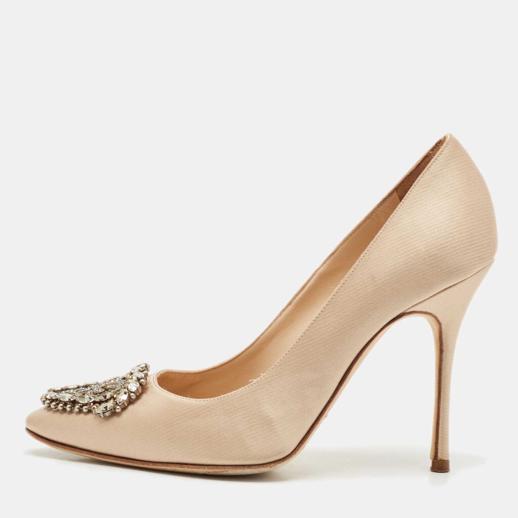 luxury-women-manolo-blahnik-used-shoes-p1155298-003 Manolo Blahnik Beige Satin Okkato Crystal Embellished Pumps Size 36