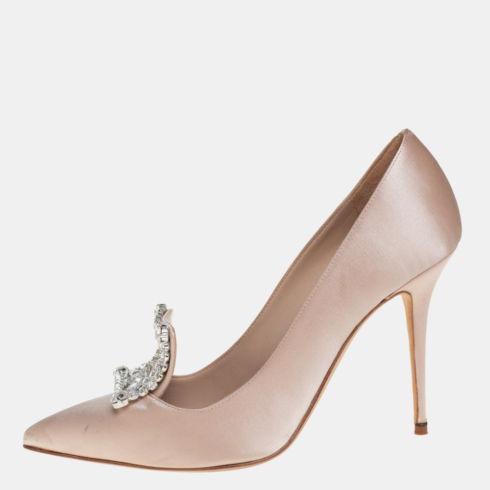 luxury-women-manolo-blahnik-used-shoes-p427359-014 Manolo Blahnik Beige Satin Borlak Pointed Toe Pumps Size 38.5