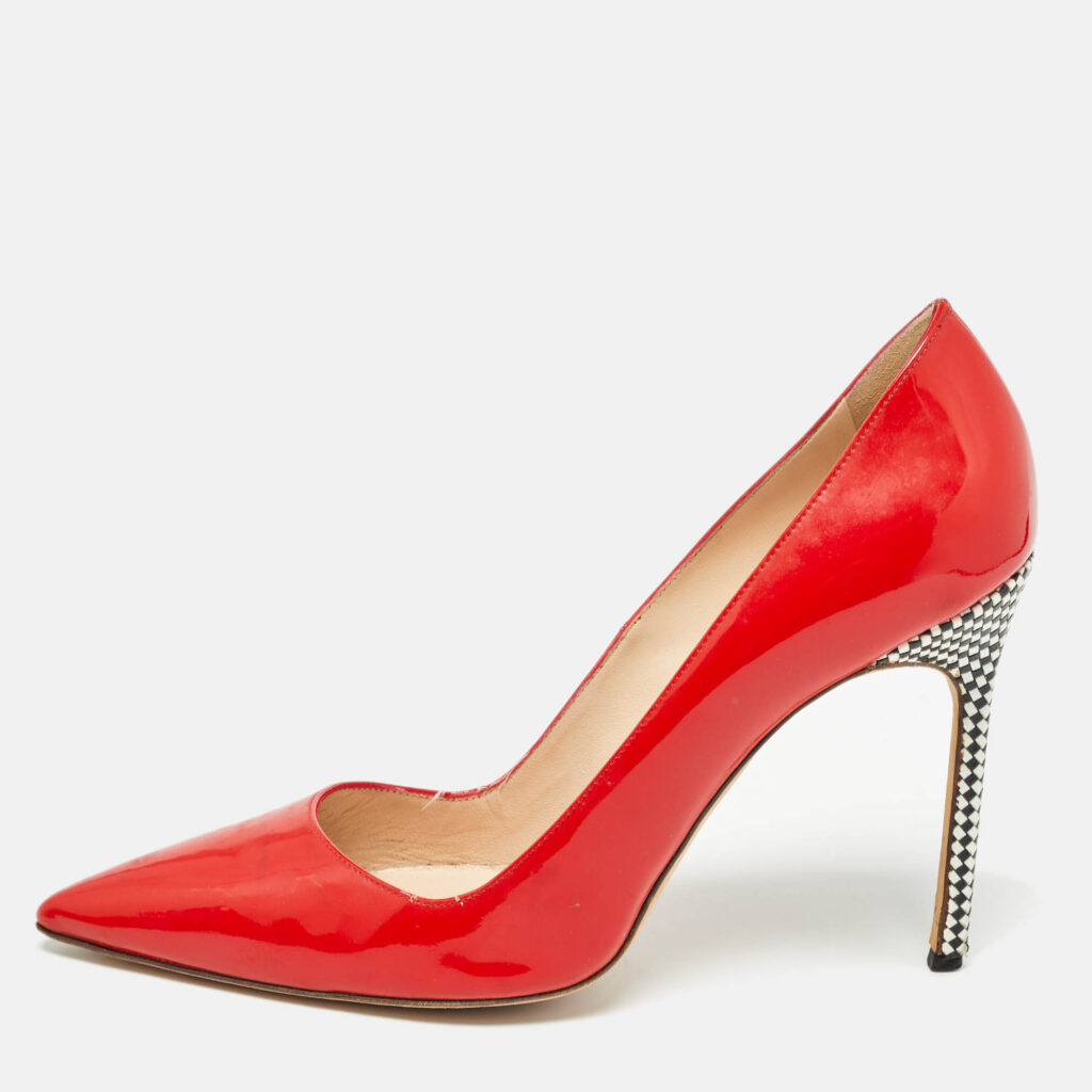 luxury-women-manolo-blahnik-used-shoes-p976921-003 Manolo Blahnik Red Patent Leather Pointed Toe Pumps Size 40