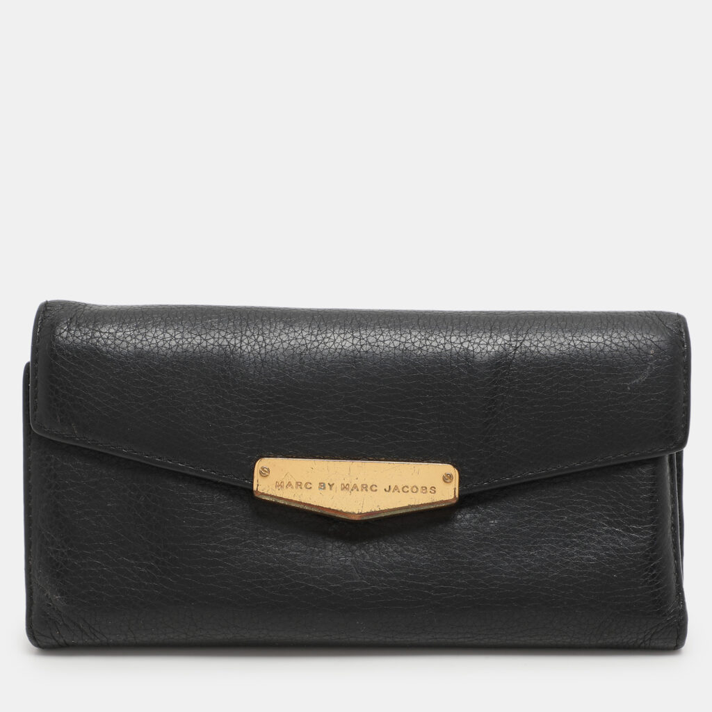 luxury-women-marc-by-marc-jacobs-used-handbags-p1111708-001 Marc by Marc Jacobs Black Leather Trifold Continental Wallet