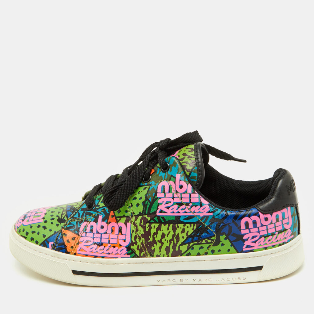 luxury-women-marc-by-marc-jacobs-used-shoes-p1154231-002 Marc by Marc Jacobs Multicolor Leather Graffiti Print Low Top Sneakers Size 39