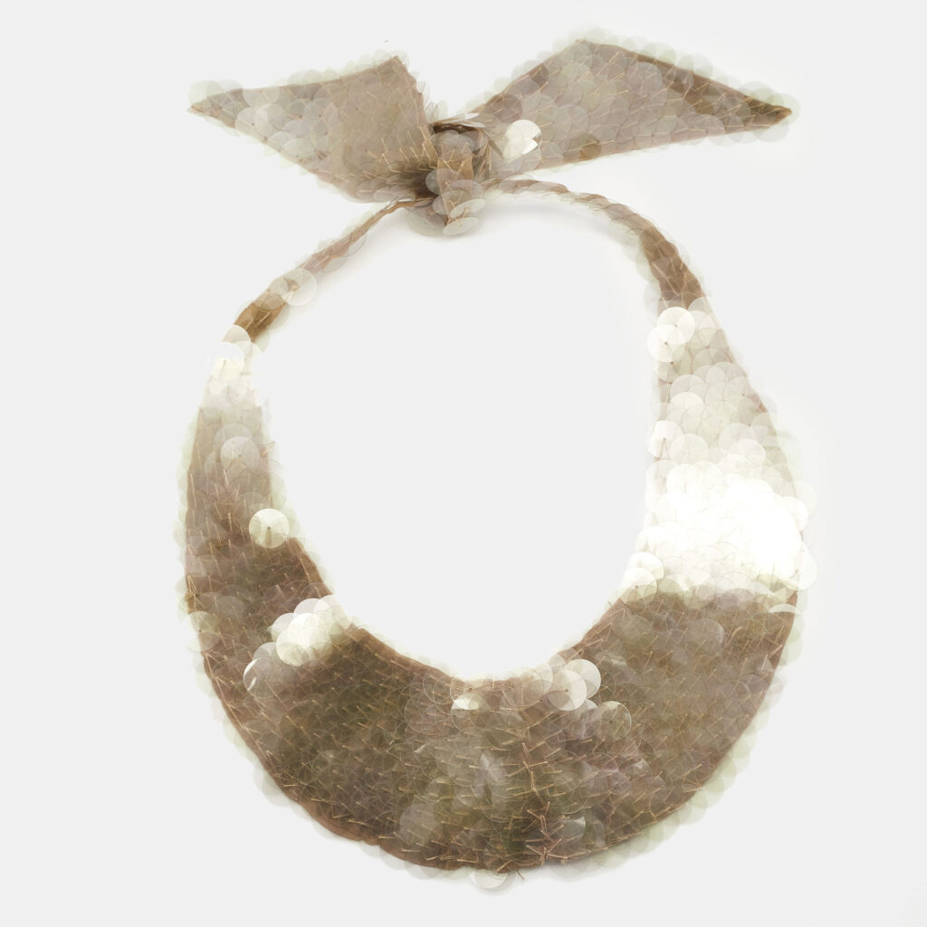 luxury-women-marni-used-accessories-p829064-002 Marni Beige Silk Clear Sequined Collar Necklace