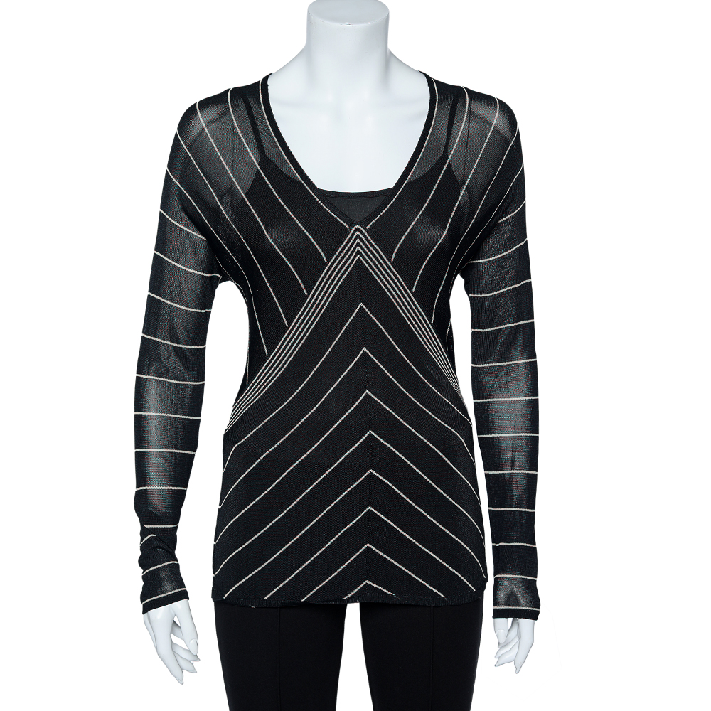 luxury-women-max-mara-used-clothes-p610071-006-1 Max Mara Back Stripe Pattern Knit V-Neck Top M