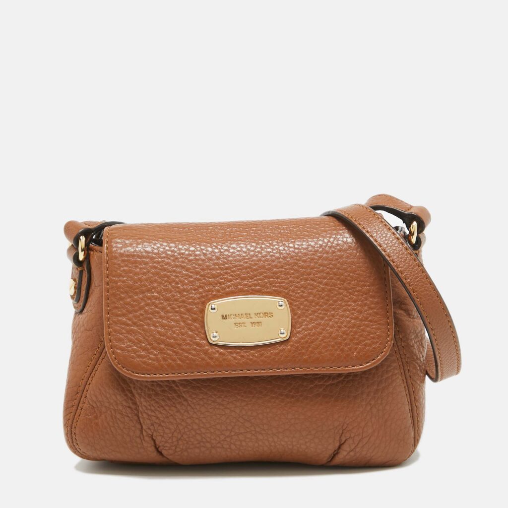 luxury-women-michael-kors-used-handbags-p1073099-011 Michael Kors Brown Leather Jet Set Flap Crossbody Bag