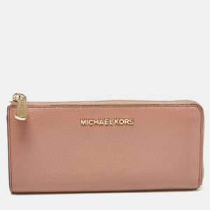 Michael Kors Dusty Pink Leather Jet Set Three Quarter Zip Around Wallet