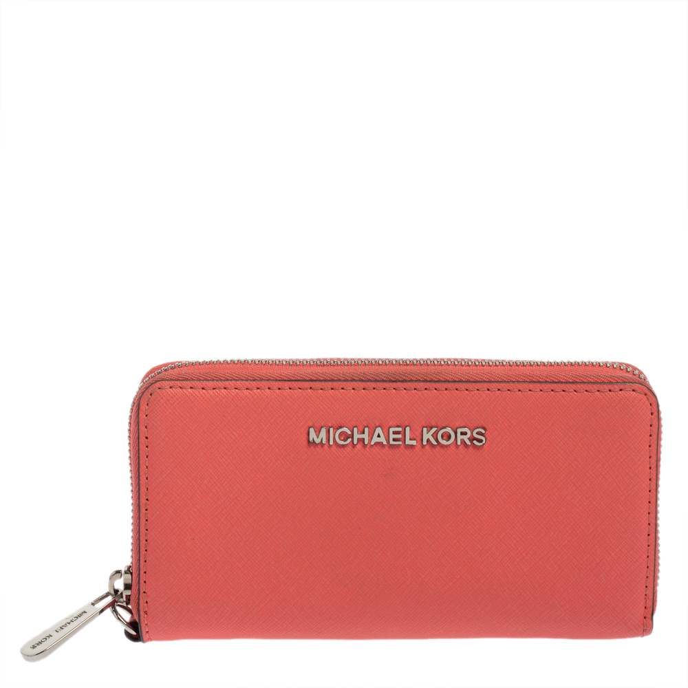 luxury-women-michael-kors-used-handbags-p397765-004 Michael Kors Pink Leather Zip Around Wristlet Wallet