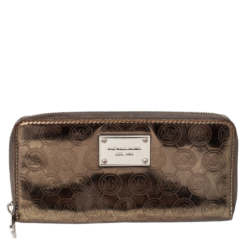 luxury-women-michael-kors-used-handbags-p469535-006 Michael Kors Metallic Gold Leather Jet Set Zip Around Wallet