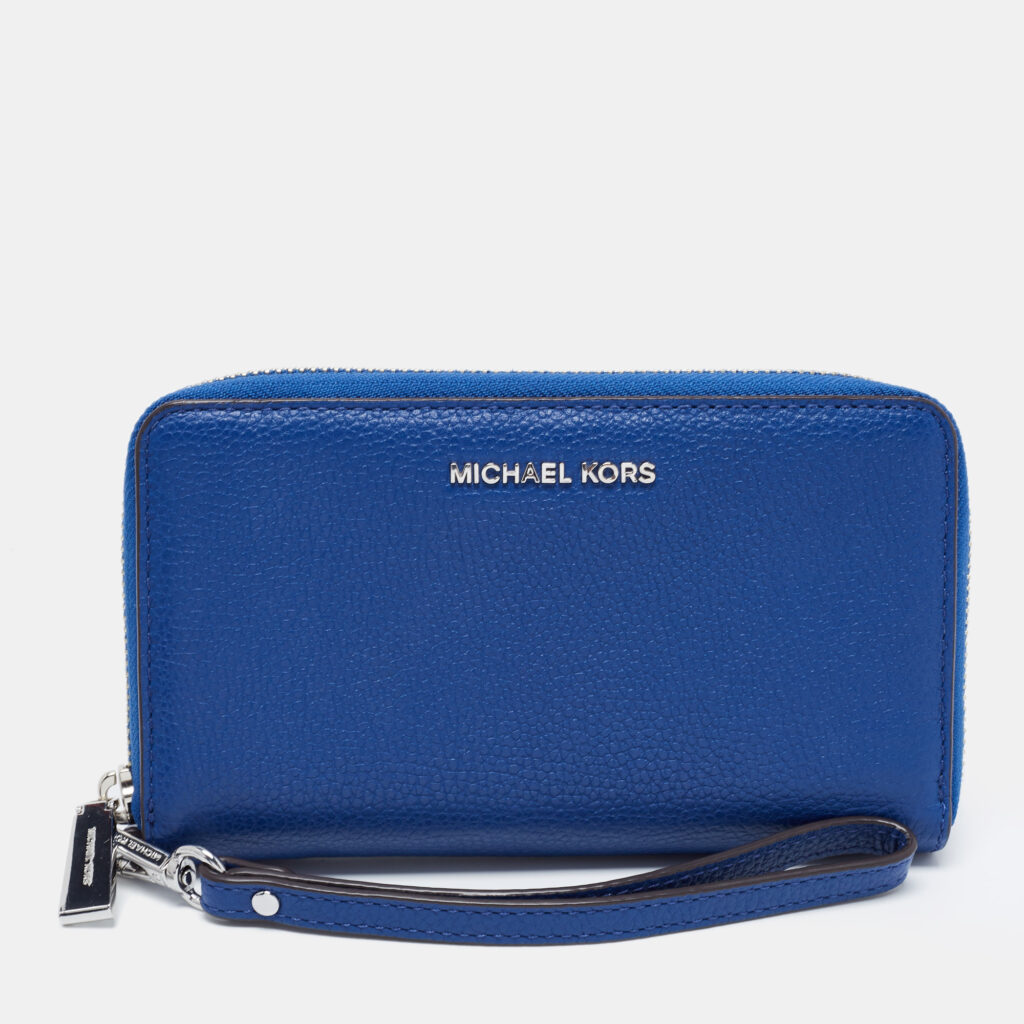 luxury-women-michael-kors-used-handbags-p733890-002 Michael Kors Blue Leather Jet Set Zip Around Wristlet Wallet