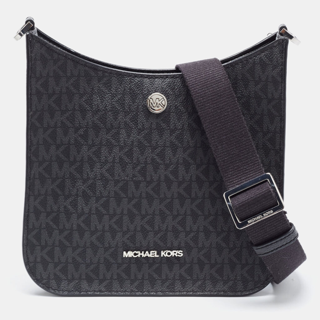 luxury-women-michael-kors-used-handbags-p886637-012 Michael Kors Black Signature Coated Canvas Briley Messenger Bag