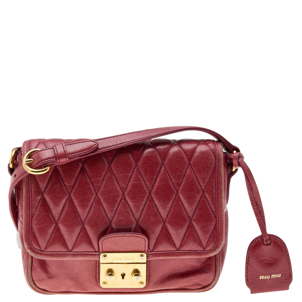 luxury-women-miu-miu-used-handbags-p588972-007-2 Miu Miu Red Quilted Leather Pushlock Flap Shoulder Bag