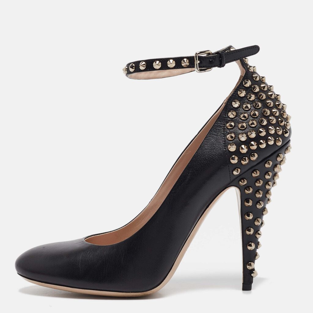 luxury-women-miu-miu-used-shoes-p1072664-003 Miu Miu Black Leather Studded Ankle Strap Pumps Size 40