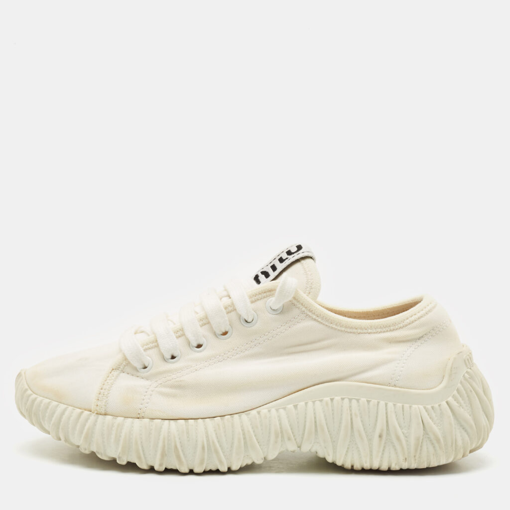 luxury-women-miu-miu-used-shoes-p1148581-004 Miu Miu White Canvas and Rubber Low Top Sneakers Size 38