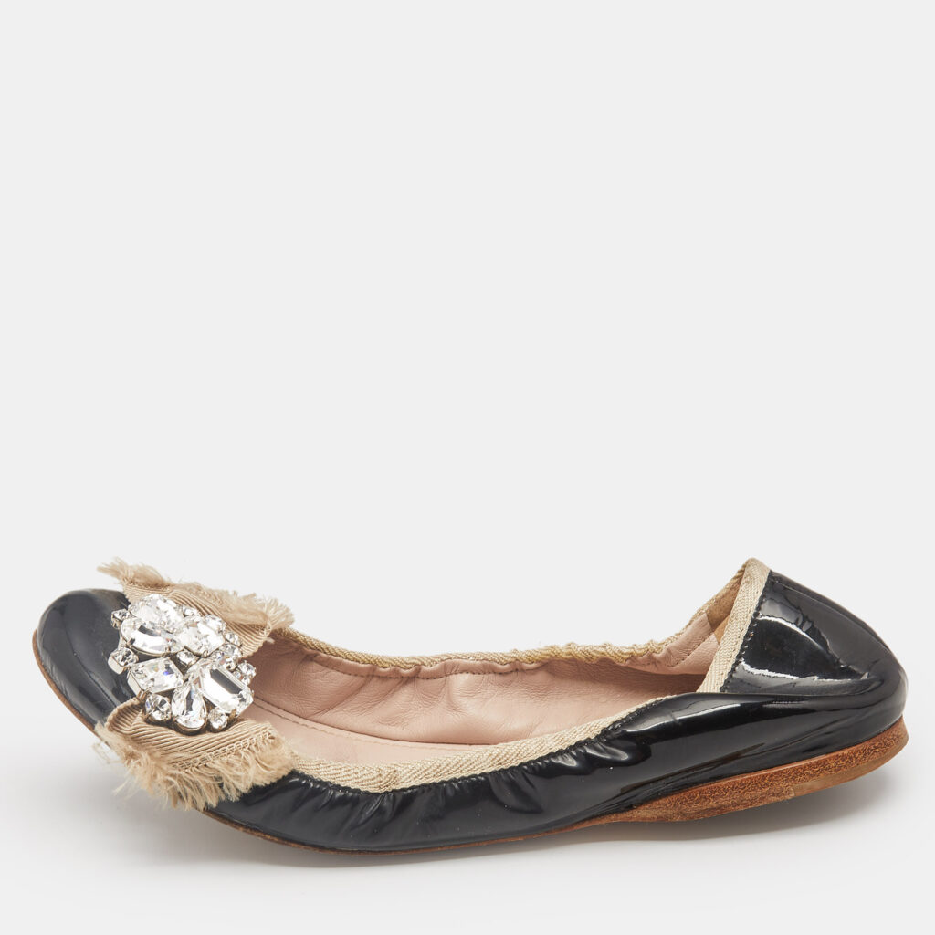 luxury-women-miu-miu-used-shoes-p1154077-004 Miu Miu Black Patent Leather Crystal Embellished Scrunch Ballet Flats Size 37.5
