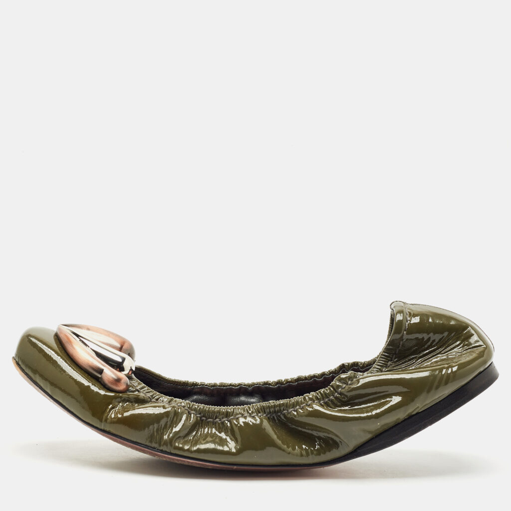 luxury-women-miu-miu-used-shoes-p1154493-003 Miu Miu Green Patent Leather Scrunch Ballet Flats Size 39.5