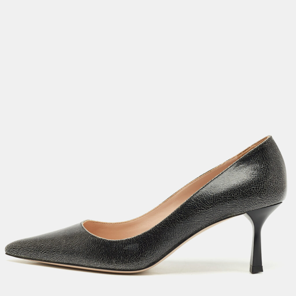 luxury-women-miu-miu-used-shoes-p1167347-002 Miu Miu Black Crackled Leather Pointed Toe Pumps Size 35