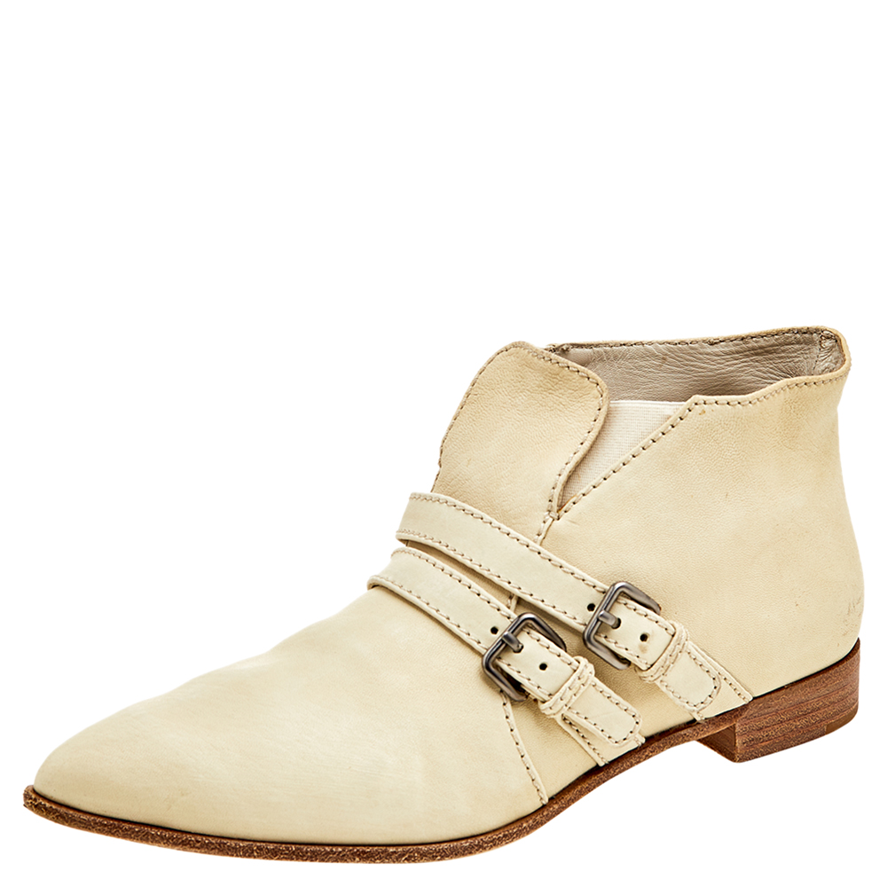 luxury-women-miu-miu-used-shoes-p569949-002-2 Miu Miu Off White Leather Slip On Ankle Length Boots Size 39