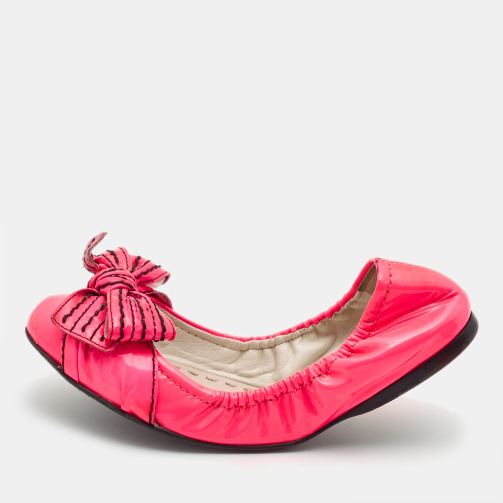 luxury-women-miu-miu-used-shoes-p570540-016-2 Miu Miu Pink Patent Leather Bow Scrunch Ballet Flats Size 37