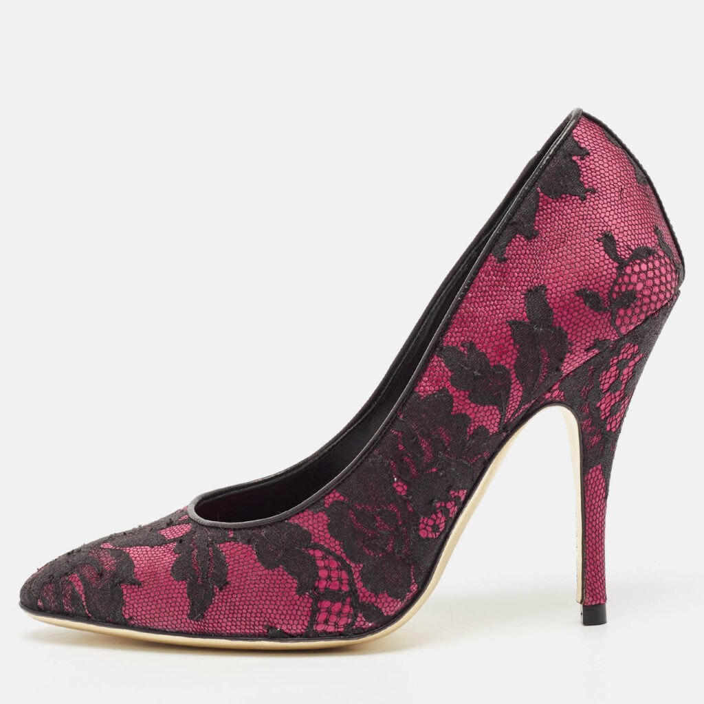 luxury-women-moschino-used-shoes-p1137622-010 Moschino Black/Purple Lace and Mesh Pointed Toe Pumps Size 38
